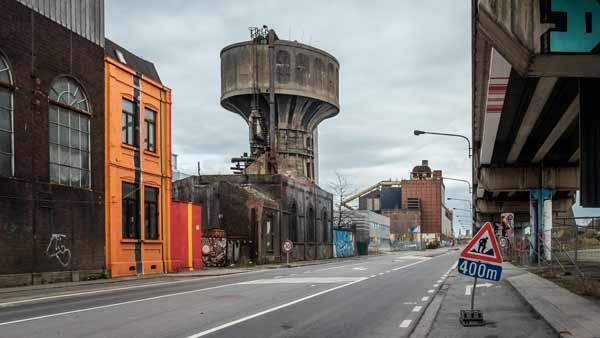 کشور زشت کشور زشت