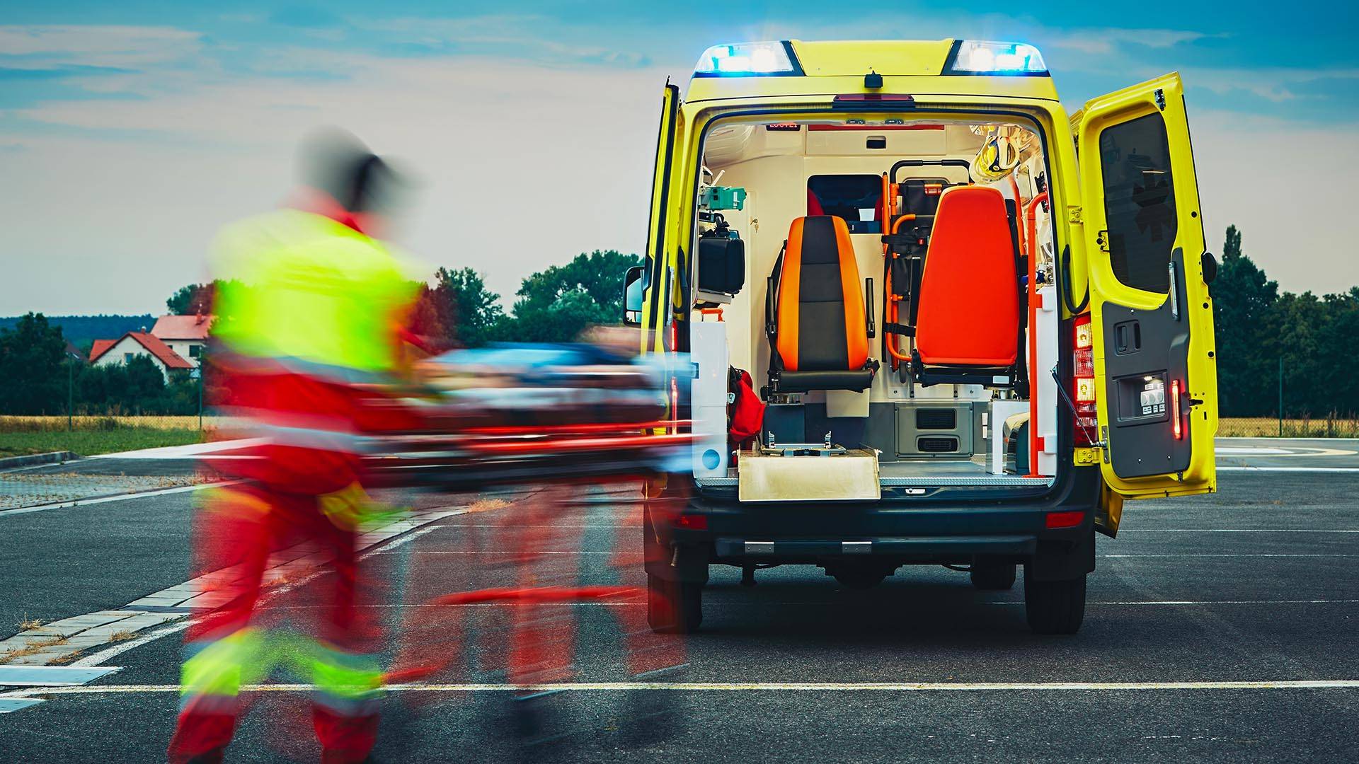 آموزش زبان در شرایط اضطراری و کمک خواستن (Urgences et Aide)