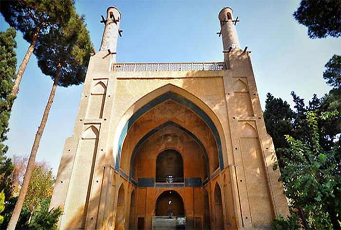 بنای تاریخی منار جنبان